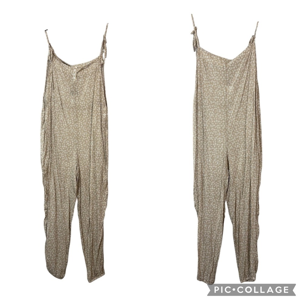 NWT Smash + Tess Romperalls Jumpsuit Beige Floral Womens Szā MD Jogger Leg Boho